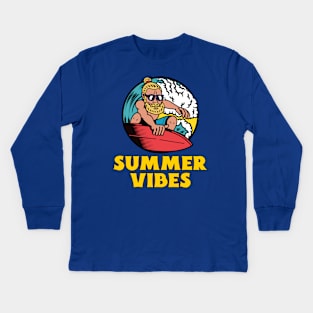 Cool Surfer Dude Summer Vibes Surfing Surf Catching Waves Kids Long Sleeve T-Shirt